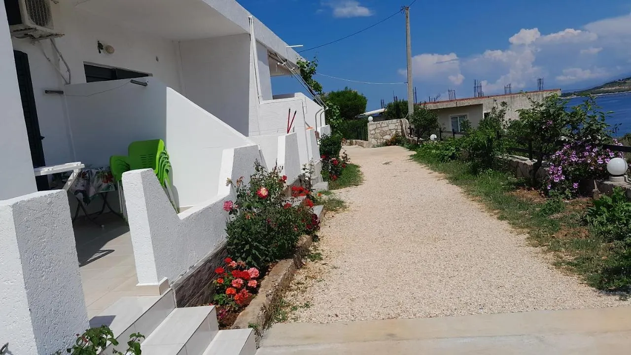 Apartments Denis Ksamil